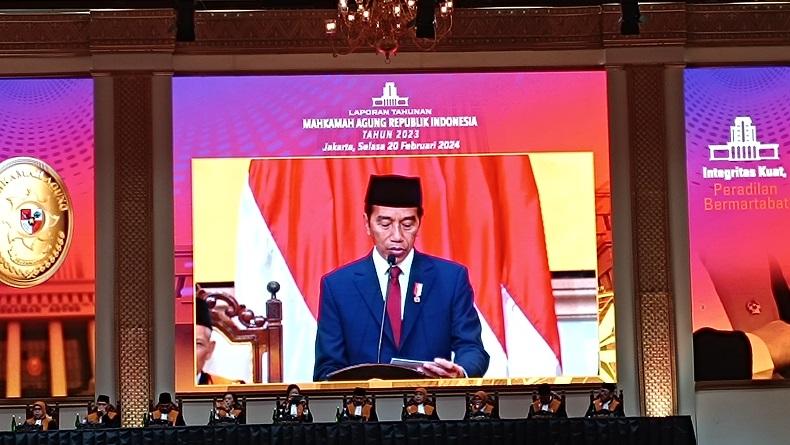 Presiden Jokowi: Masyarakat Semakin Kritis terhadap Proses Peradilan