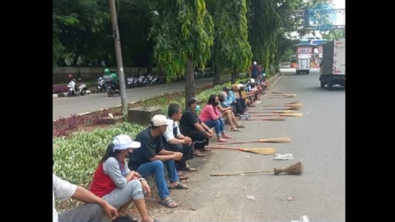 Petugas PPSU Ancol Mogok Kerja Buntut Dihina Miskin, Camat Minta Lurah Mohon Maaf
