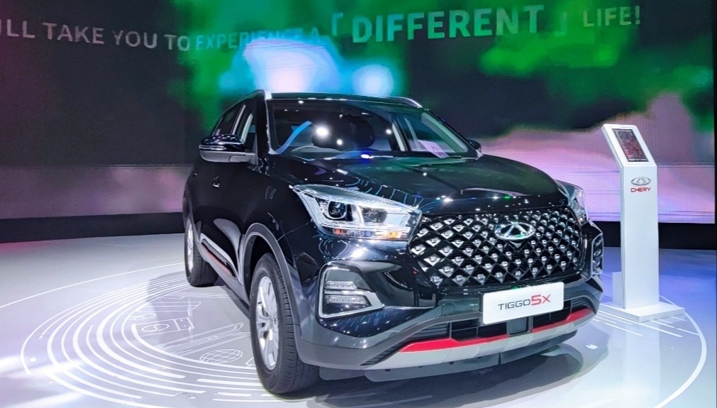 Chery Tiggo 5X Mengaspal di IIMS 2024, Harganya Bikin Ketar-ketir Merek Lain