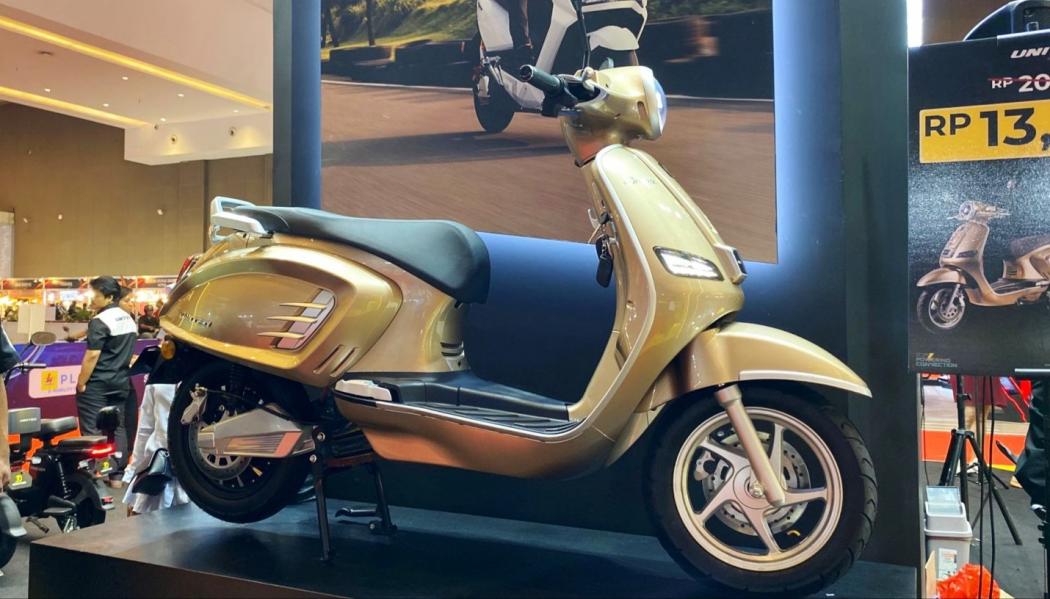2 Motor Listrik Ini Meluncur di IIMS 2024, Dijual Mulai Rp10 Jutaan