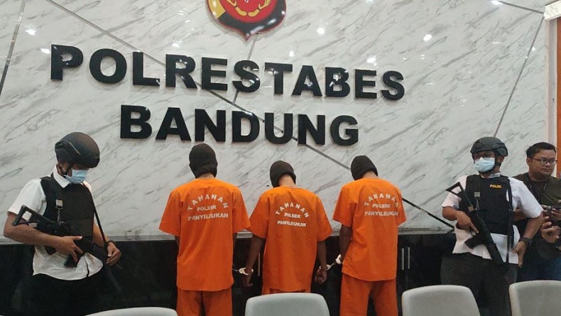 Todong Mahasiswi di Cibiru Bandung, 3 Begal Bersenjata Kapak dan Golok