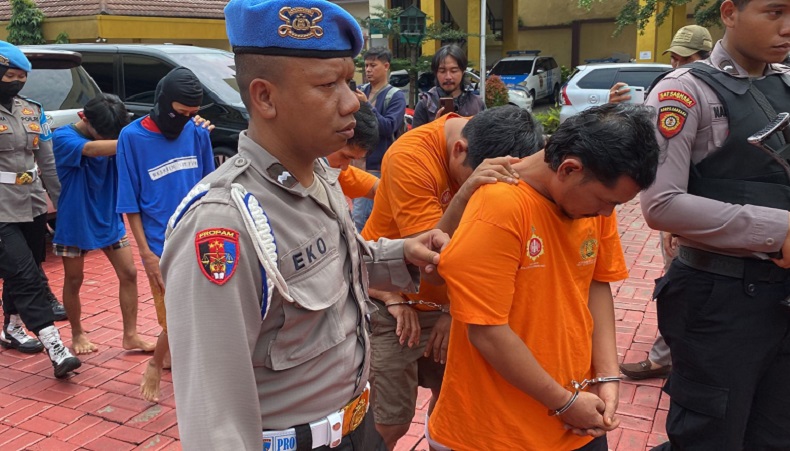 Polisi Bekuk Komplotan Pembobol Minimarket dan Mesin ATM di Bogor, 3 Pelaku Didor
