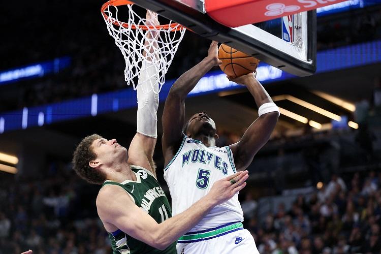 Hasil NBA Hari Ini: Bucks Libas Timberwolves, Lakers Gilas Spurs