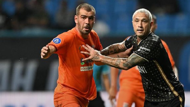 Hasil Liga 1: Borneo FC Bantai Bhayangkara, Radja Nainggolan Tak Berkutik