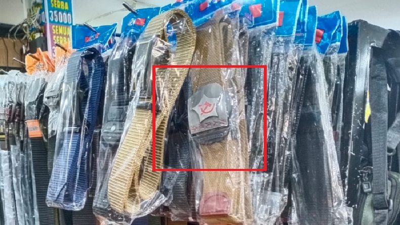Heboh, Warga Temukan Toko Jual Ikat Pinggang Berlogo Palu Arit di Bangka Barat