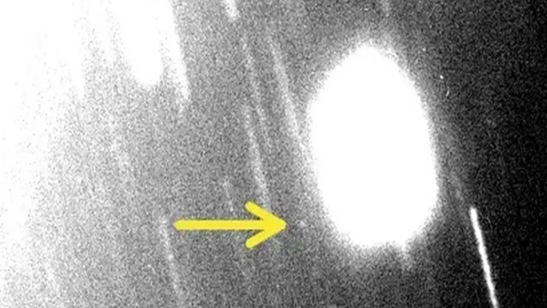 Astronom Temukan Bulan Baru Mengorbit Uranus dan Neptunus