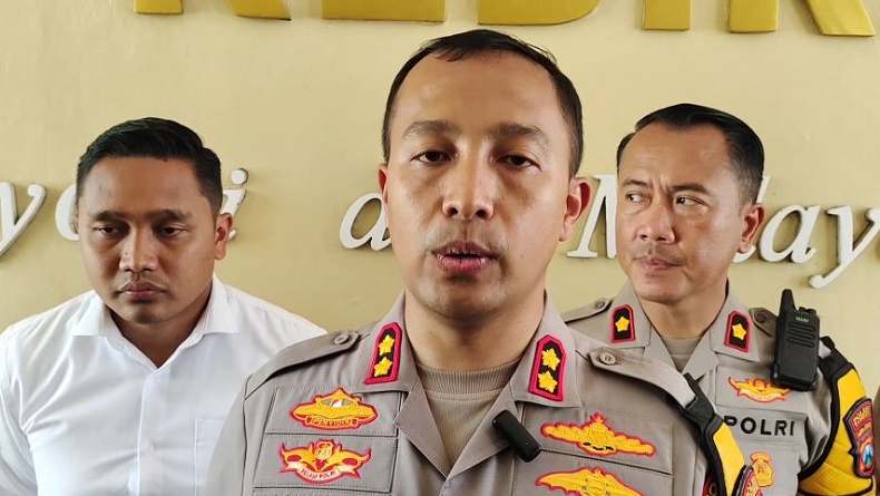 Santri di Kediri Tewas Diduga Dianiaya Sesama Santri, Keluarga Korban Histeris