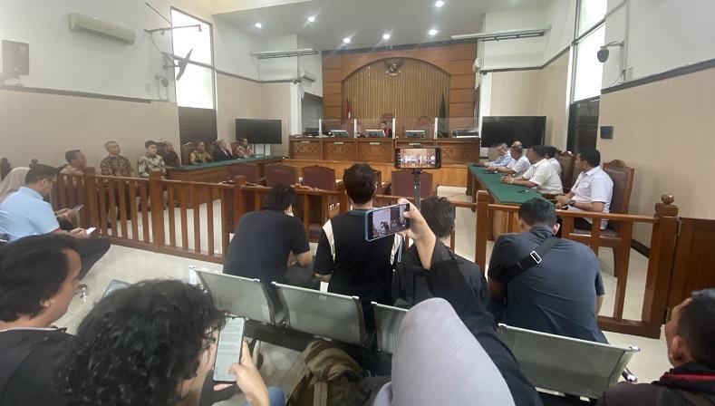 Hakim Tolak Praperadilan Aiman Witjaksono