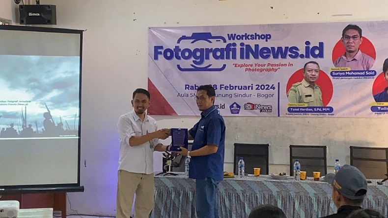 Workshop Fotografi iNews Flash di SMKN 1 Gunung Sindur Disambut Antusias
