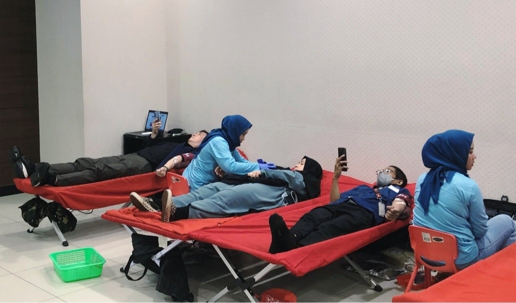 Antusias Ikut Donor Darah MNC Love Donatio, Karyawan Rela Antre