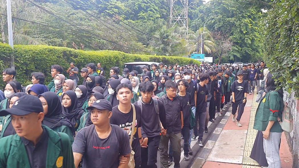 Guru Besar UNJ Ikut Aksi: Gerakan Kampus itu Otaknya Negara