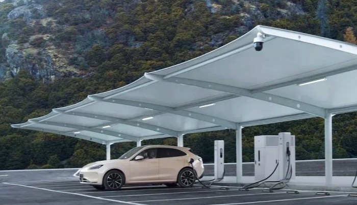 Huawei Siapkan Stasiun Pengisian Daya Mobil Listrik Super Cepat 1 Detik per 1 Km