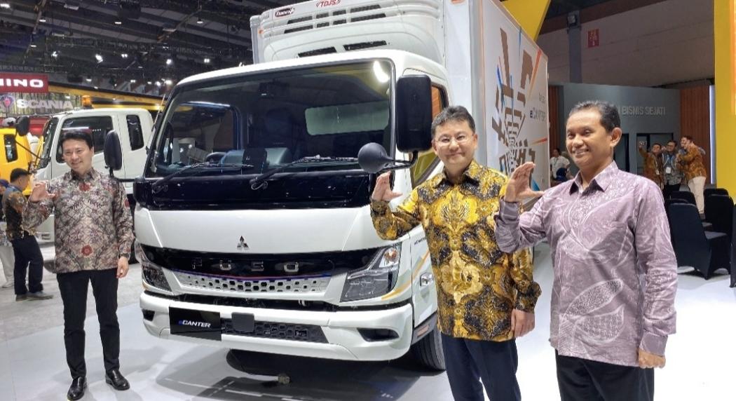 Mitsubishi Fuso Boyong 5 Kendaraan di Giicomvec 2024, Ada Truk Listrik
