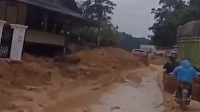 Update Jumlah Korban Banjir dan Tanah Longsor Sumbar: 16 Orang Ditemukan Tewas 7 Pencarian