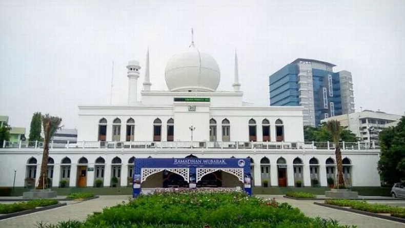 Masjid Agung Al-Azhar Sediakan 700 Boks Makanan Buka Puasa Gratis selama Ramadhan
