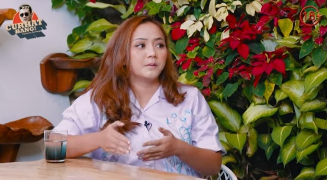 Azhiera Mantan Istri Kurnia Meiga Buka Suara Jadi Korban KDRT, Pernah Dicekik hingga Ditusuk Garpu 