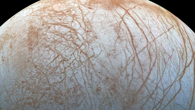 Level Oksigen Sedikit, Bulan Jupiter Europa Dianggap Tidak Mampu Topang Kehidupan Asing