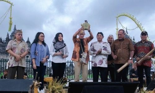 Apresiasi Penggerak Pariwisata, Menparekraf Luncurkan Anugerah Desa Wisata Indonesia 2024