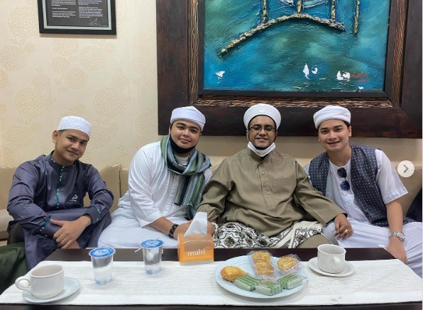 Habib Hasan bin Jaffar Assegaf Meninggal, Alvin Faiz Ungkap Penyesalan Tak Sempat Bertemu