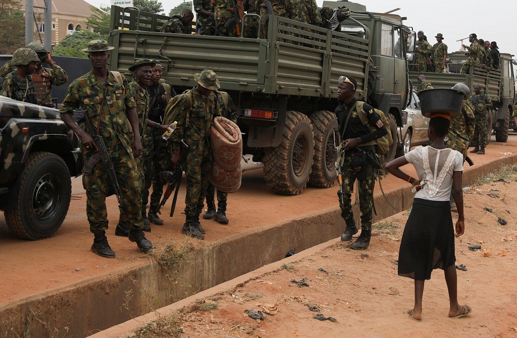 Tragis! 16 Tentara Tewas Dikeroyok Pemuda saat Berusaha Padamkan Tawuran di Nigeria