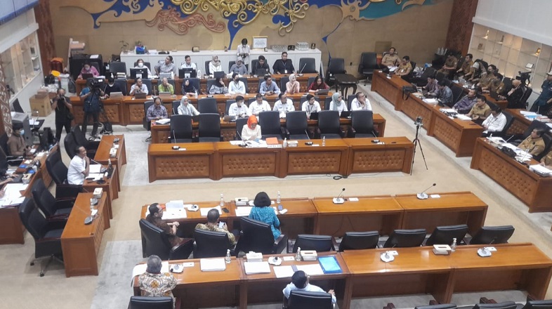 DPR-Pemerintah Sepakat Gubernur dan Wagub DKJ Menjabat 5 Tahun, Maksimal 2 Periode