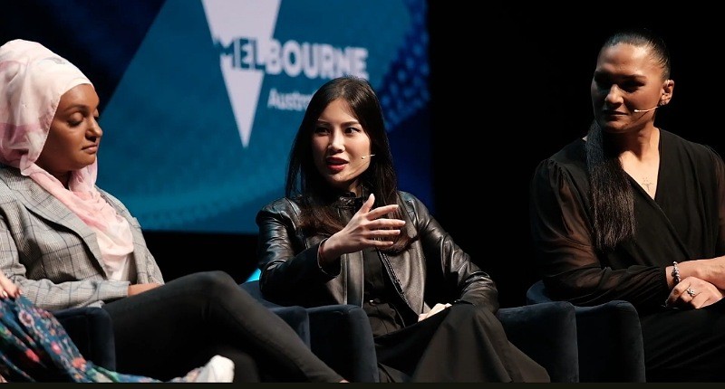 Hadiri SportNXT di Melbourne, Angela Tanoesoedibjo Berbicara tentang Peran Penting Media Sosial