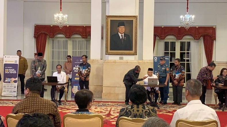 Jokowi-Ma'ruf hingga Para Menteri Lapor SPT Tahunan di Istana Negara