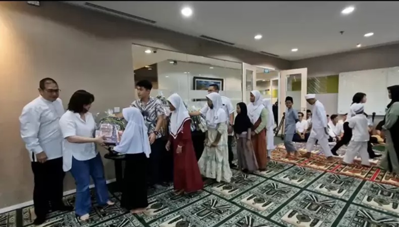 Tak Hanya Buka Puasa Bersama, MNC Group Juga Berbagi Perlengkapan Sekolah ke Anak Yatim