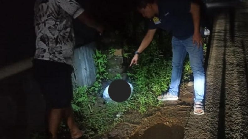 Geger, Warga Cileungsi Bogor Temukan Mayat Bayi Terbungkus Plastik di Pinggir Jalan