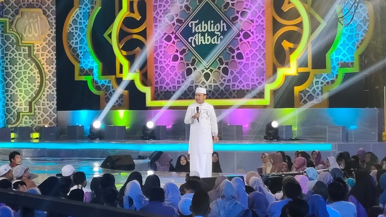 Tabligh Akbar Ramadan RCTI, Ustaz Das'ad Latif Ingatkan Salat Kunci Ibadah