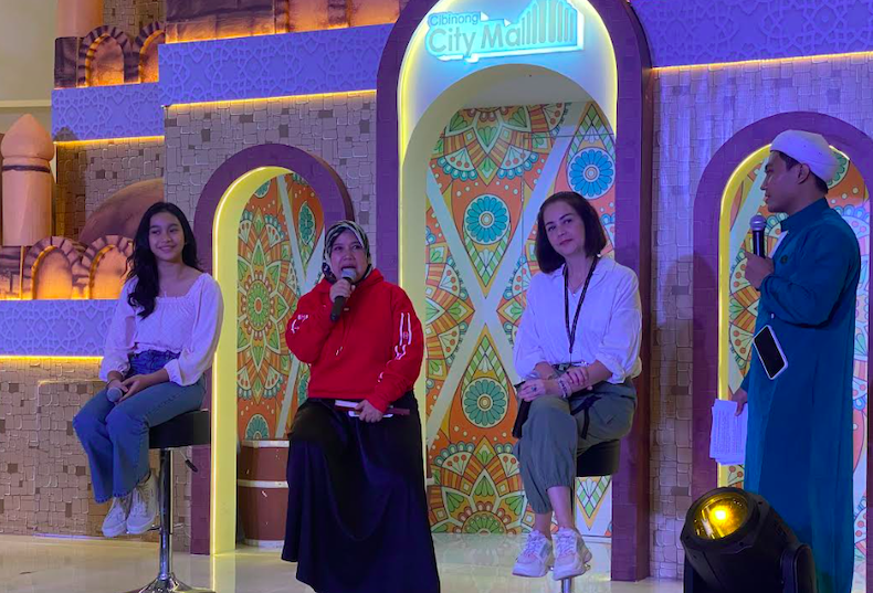 Meet and Greet Series Pay Later Sukses Digelar, Masyarakat Cibinong Ingin Bertemu Amanda Manopo