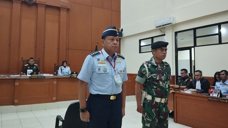 Eks Kabasarnas Henri Alfiandi Didakwa Terima Suap Rp8,6 M terkait Proyek di Basarnas