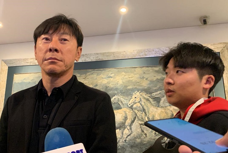 Shin Tae-yong Harap Proses Naturalisasi Calvin Verdonk Selesai Juni