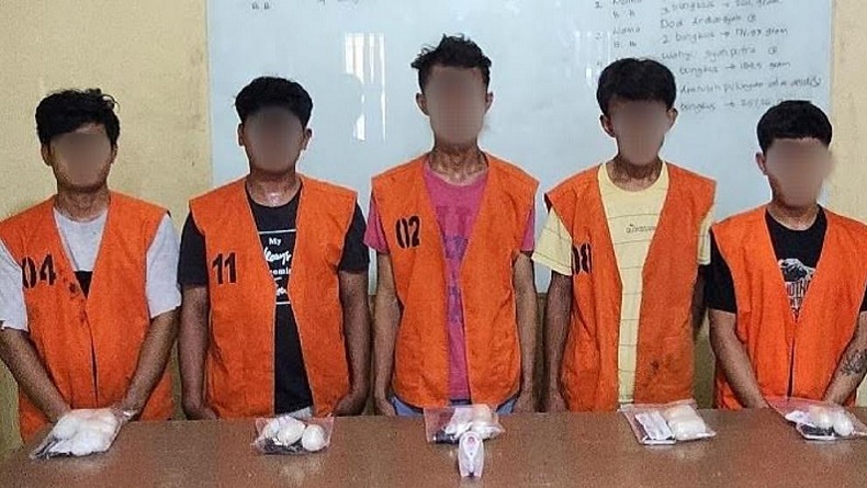 Bikin Geleng-Geleng, 5 Pemuda Selundupkan Sabu dalam Anus di Bandara Kualanamu
