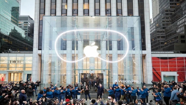 Lebarkan Sayap, Apple Dikabarkan Bikin Robot untuk Rumah