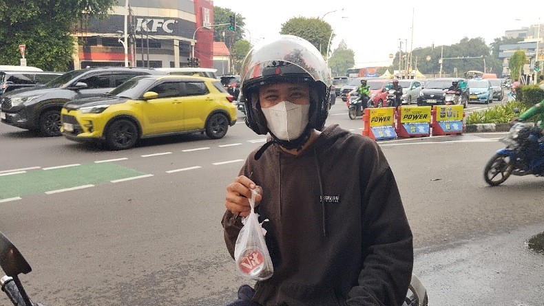 Dapat Takjil dari RPA Perindo, Warga: Semoga Berkah