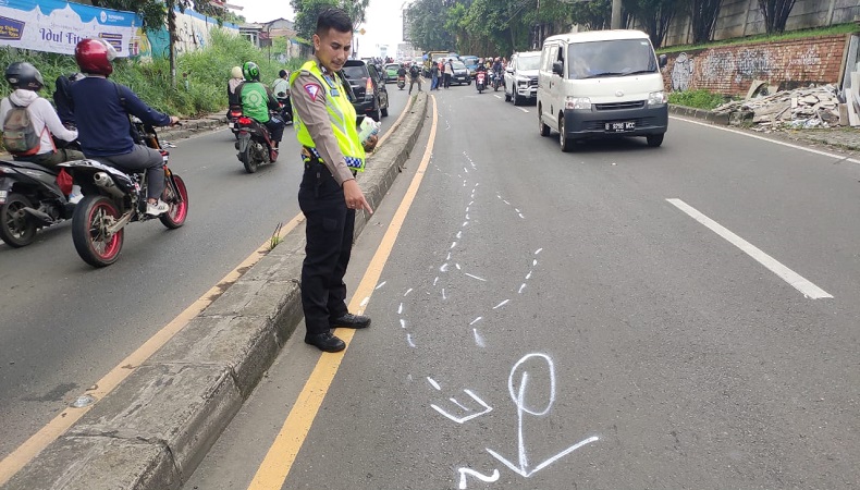 Kecelakaan Pemotor Lawan Arah di Pamulang, 1 Orang Tewas