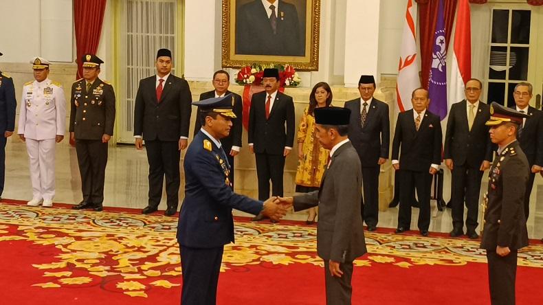 Presiden Jokowi Lantik Marsdya Tonny Harjono Jadi KSAU