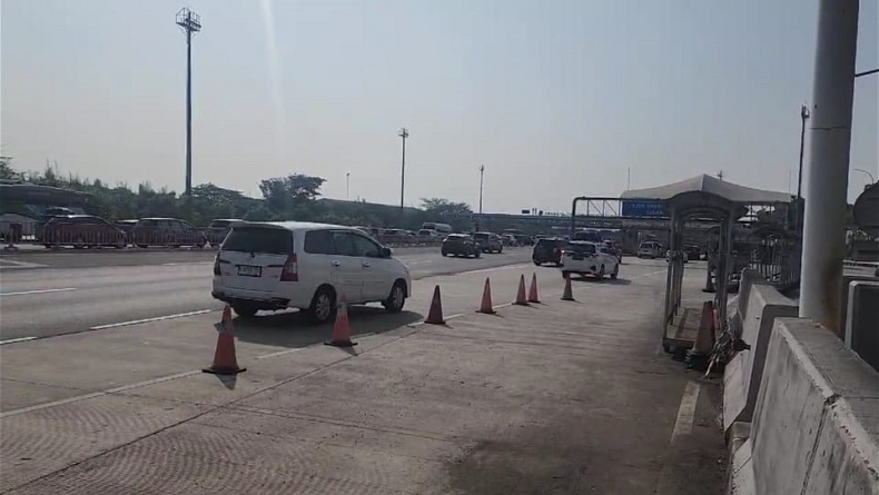 Tol Cikatama Kerap Padat di Malam Hari, Pemudik Diimbau Berangkat Siang