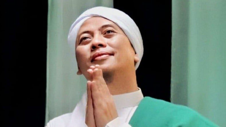 Lirik Sholawat Tombo Ati Jawa Lengkap dengan Terjemahannya