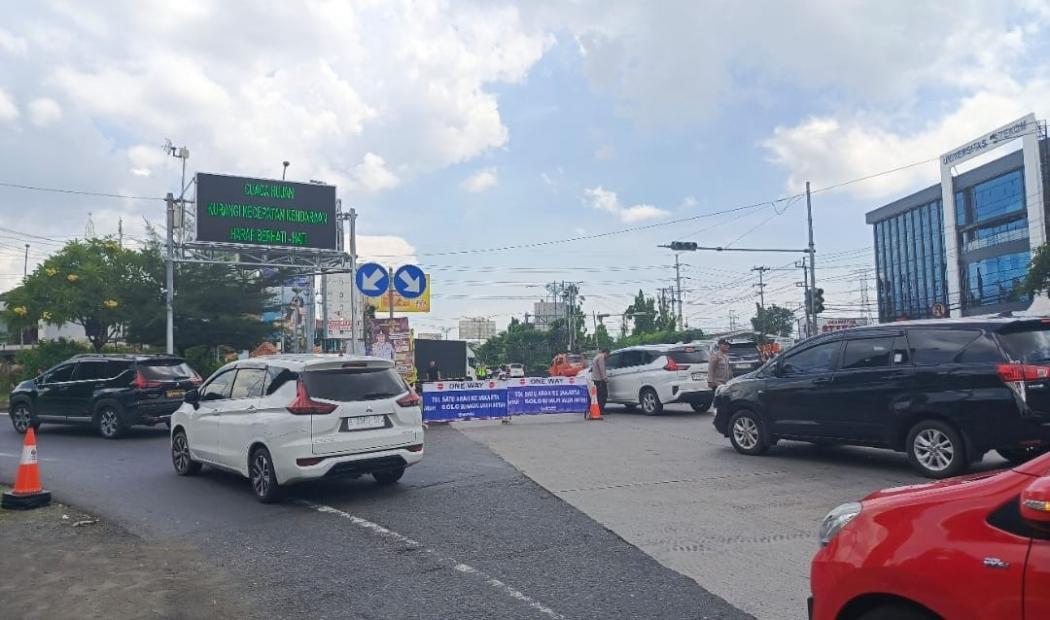 One Way Lokal, Jalur Arteri Semarang-Solo Ramai Lancar