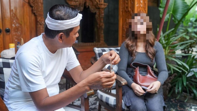 Viral Pengantin Perempuan di Subang Diberi Mahar Emas Palsu Seberat 10 Gram