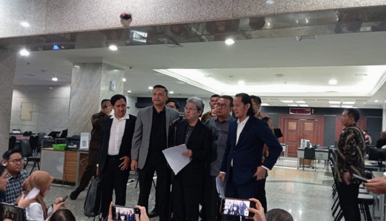 Tim Hukum Ganjar-Mahfud Serahkan Kesimpulan PHPU: 4 Menteri Tak Jawab Politisasi Bansos