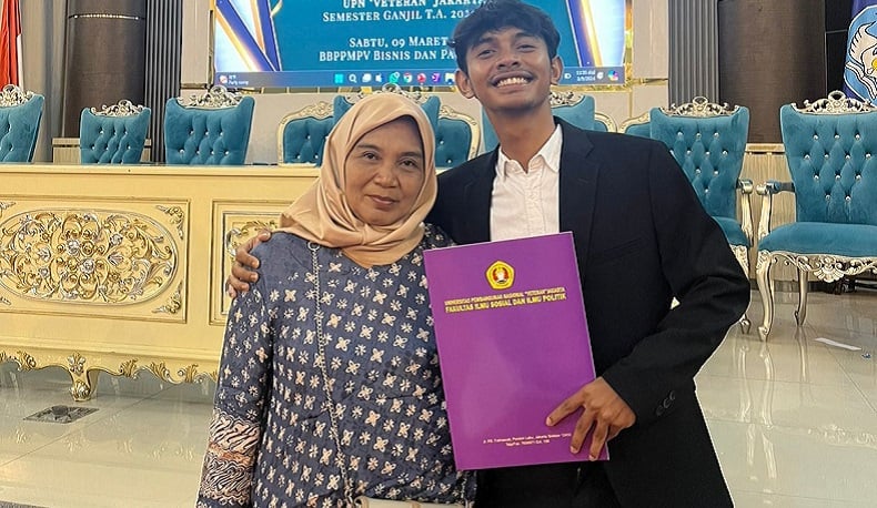 Kisah Bilal Sukarno, Dulu Tukang Cuci Kini Lulus Cumlaude IPK 3,87 di UPN Veteran Jakarta