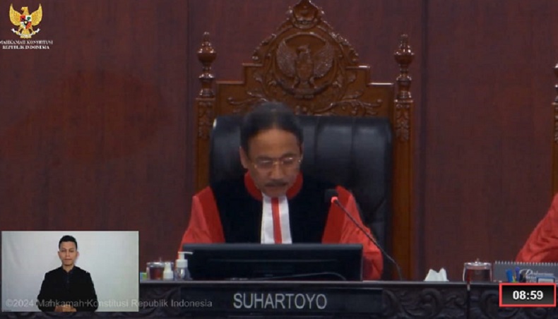 MK Bacakan 14 Amicus Curiae dalam Putusan Sengketa Pilpres, Termasuk dari Megawati 