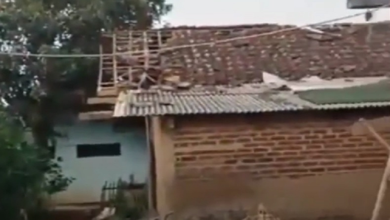 Puluhan Rumah di Bandung Rusak Diterjang Puting Beliung, Warga: Terdengar Gemuruh