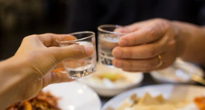 Mengenal Minuman Tradisional Khas Korea dengan Sentuhan Lokal 