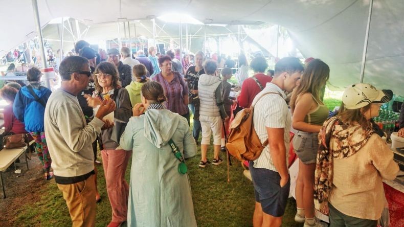 Rayakan 30 Tahun Hubungan RI-Afsel, Pasar Rakyat Indonesia Digelar di Mossel Bay