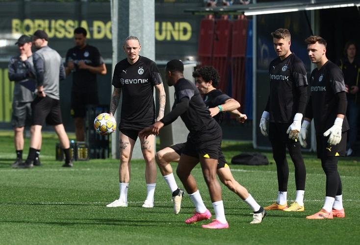 Borussia Dortmund vs PSG: Tuan Rumah Siapkan 2 Taktik untuk Lukai Les Parisiens