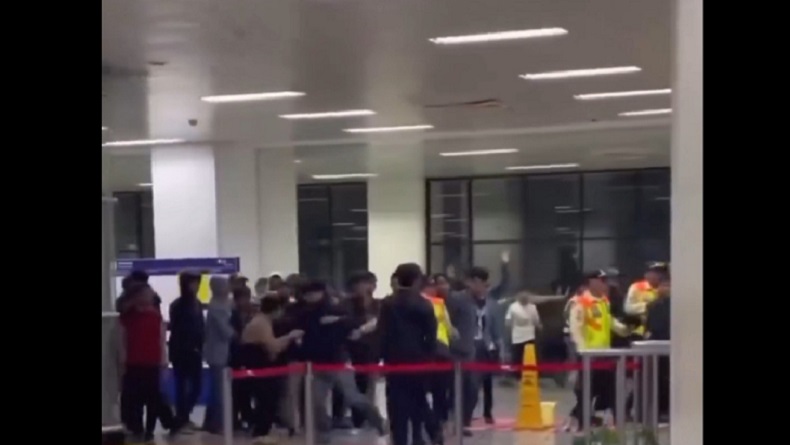 Viral Keributan Terjadi di Stasiun Manggarai, Diduga 2 Suporter Bola Bentrok